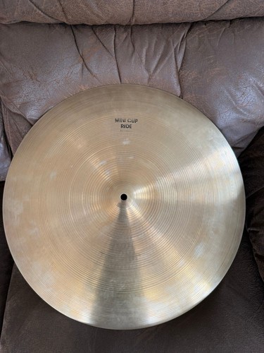 Zildjian avedis mini cup - zildjian, 20”
