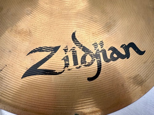 Avedis zildjian hi hats - 13",